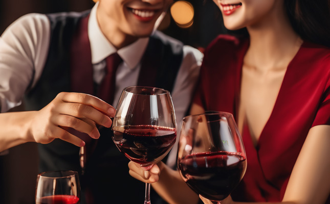 加州葡萄酒協(xié)會(huì )主席兼首席執行官羅伯特·P·科赫